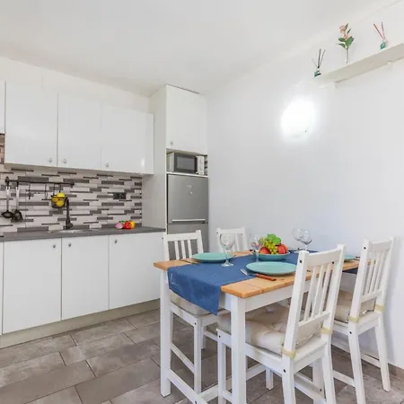 Appartement Marc Miami By Interhome